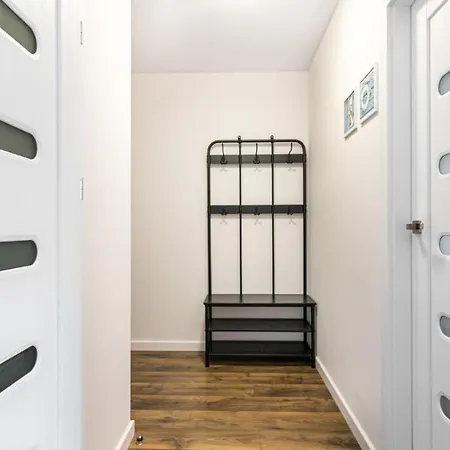 Leopold Winter - Billberry Apartment Danzig